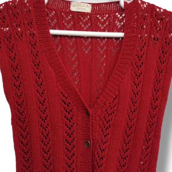 Knitting Needles By Ann Rosney Vintage Hand Crocheted Knit Soft Vest Red - Picture 1 of 5